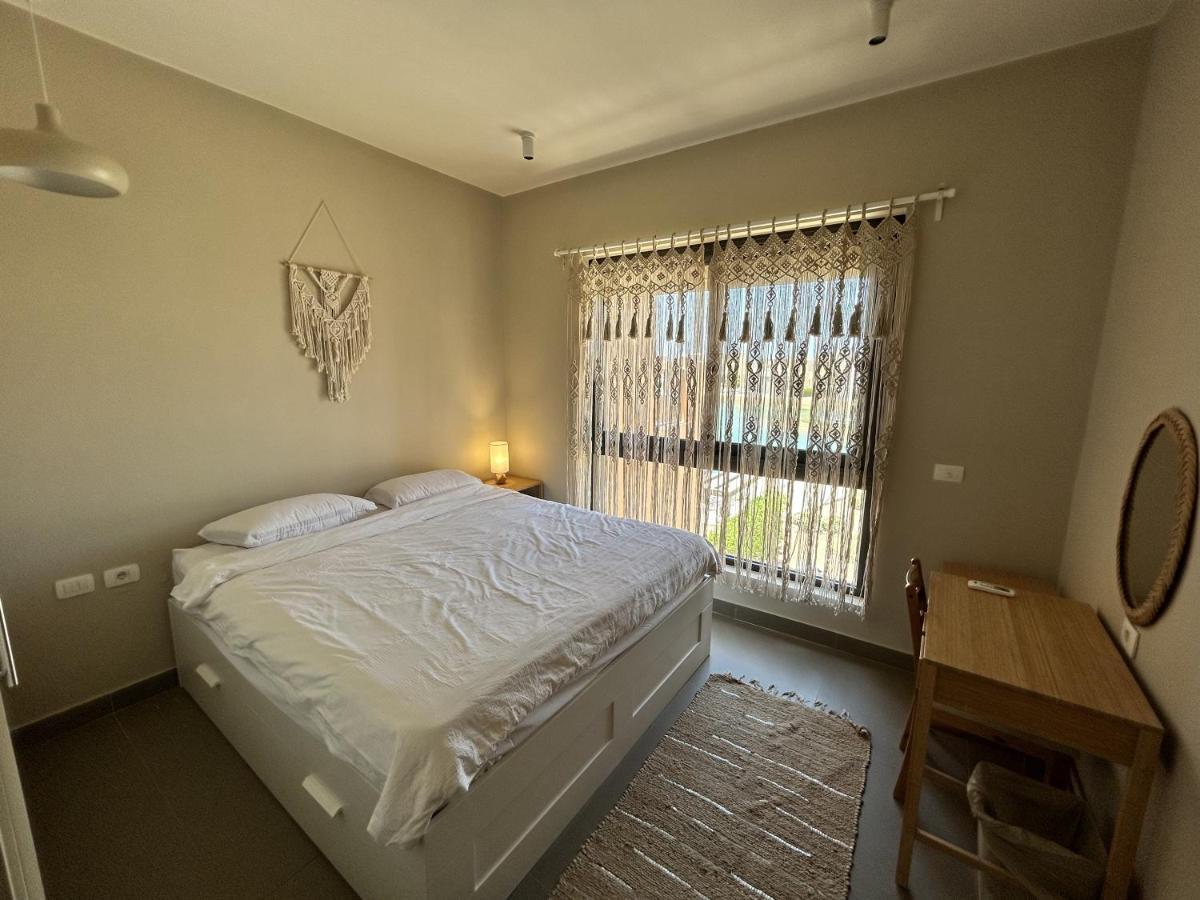 Apartment Boho Chic - Scenic Lagoon View At Tawila, Gouna *